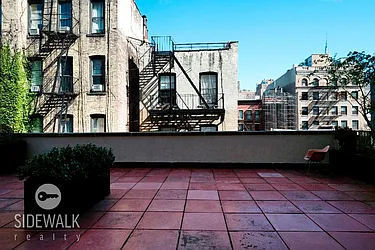 Rented by Sidewalk Realty LLC