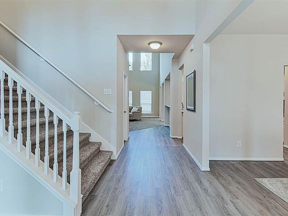 4th image of 3004 Ashton Park Dr