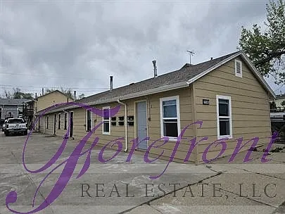 1145 S Cedar St — Photo 2