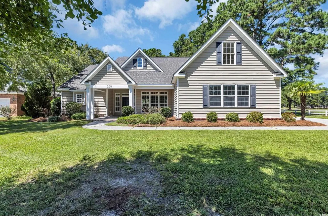 6 bed, 3094 sqft, $3,500 — Photo 1
