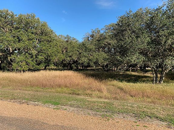 3rd image of 3035 Vaquero Dr