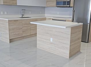 16385 Biscayne Blvd UNIT 902, North Miami Beach, FL 33160