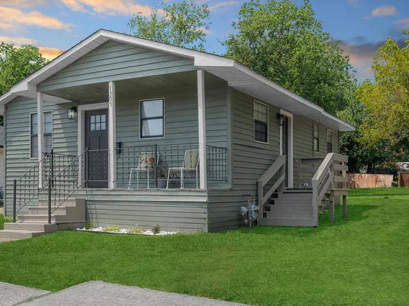 1505 N College St, McKinney, TX 75069