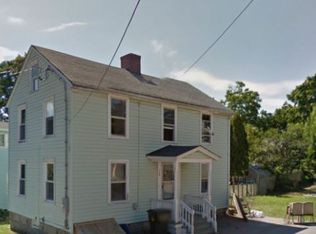 12 Blackhall Ct, New London, CT 06320