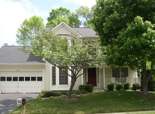 6402 Stonehaven Ct, Clifton, VA 20124
