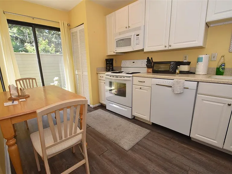 1516 Pelican Cove Rd #GR144 — Photo 4