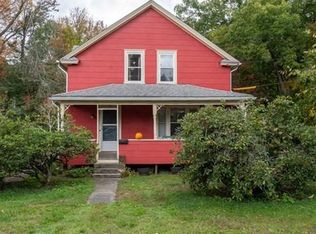 54 Mechanic St, Palmer, MA 01069