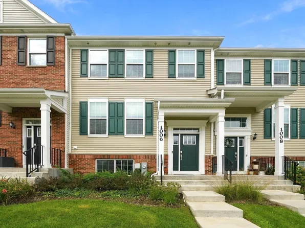 1006 Neubauer Cir #1804, Lindenhurst, IL 60046