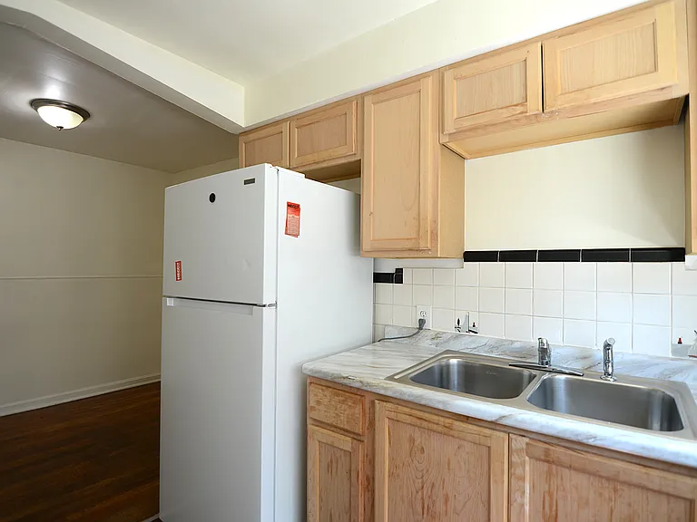 5008 Newfield Ave #3 — Photo 6