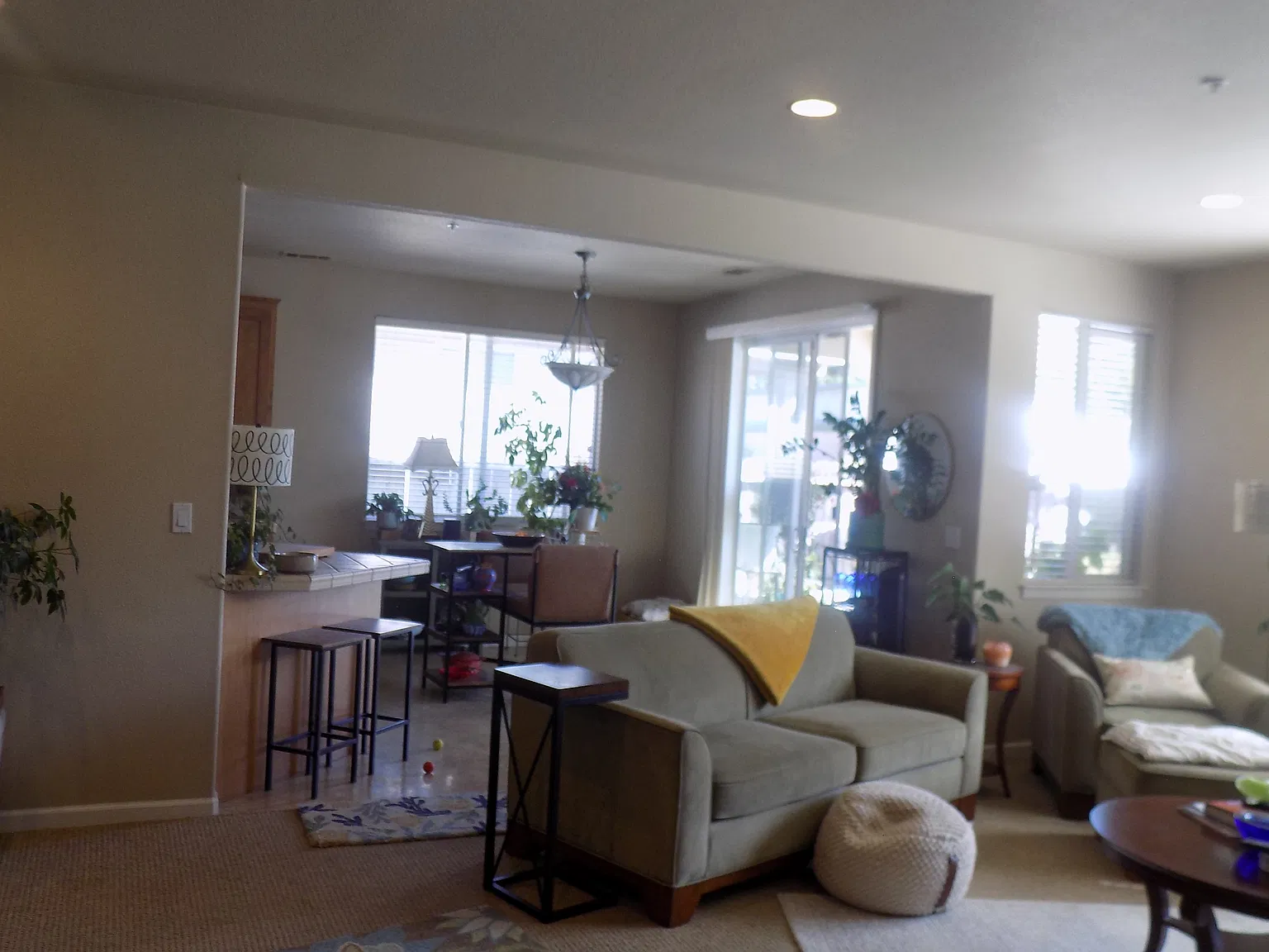 3 bed, 1699 sqft, $3,950 — Photo 4