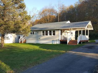 2212 Crosstown Hwy, Preston Park, PA 18455