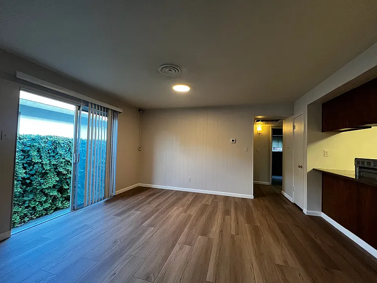 332 Felton Way #332 — Photo 7