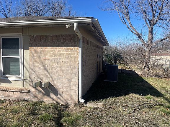 4th image of 101 Rio Vista St