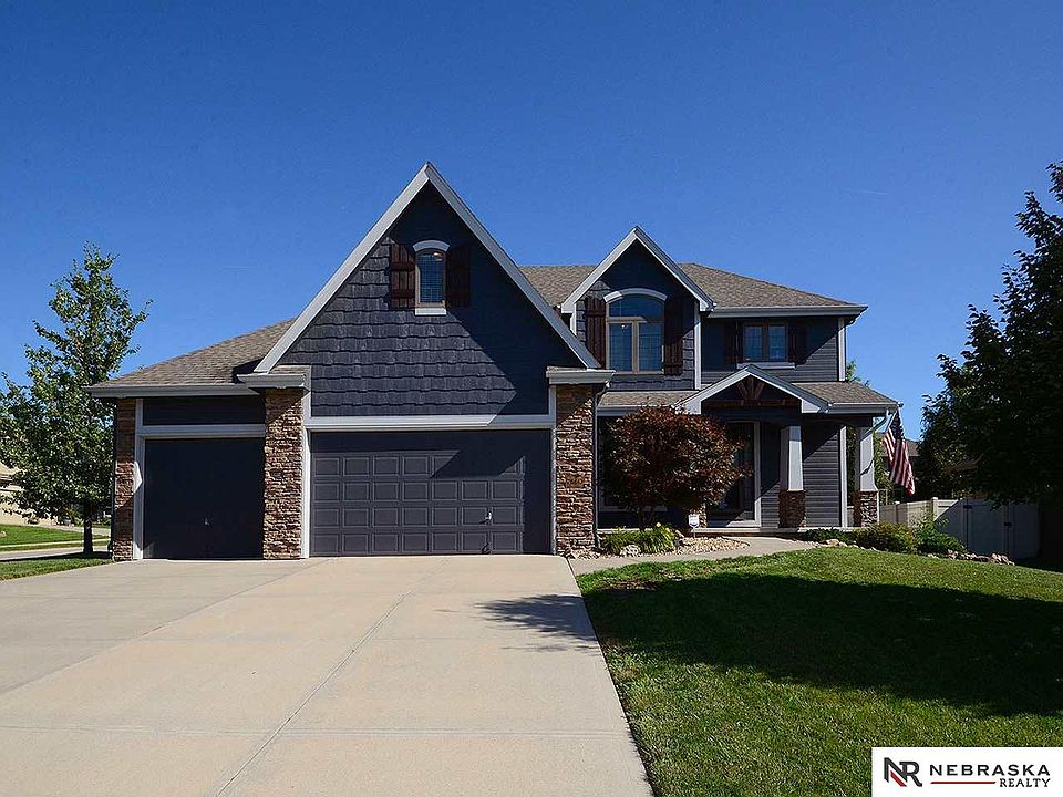 1st image of 7660 Leawood St