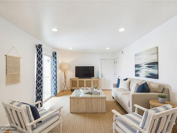 4th image of 1522 Chela Ave APT A2