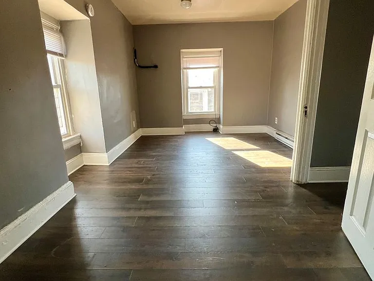 700 Pine St — Photo 12