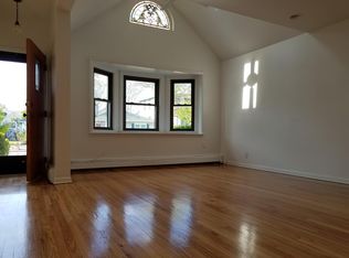 370 W Chester St, Long Beach, NY 11561