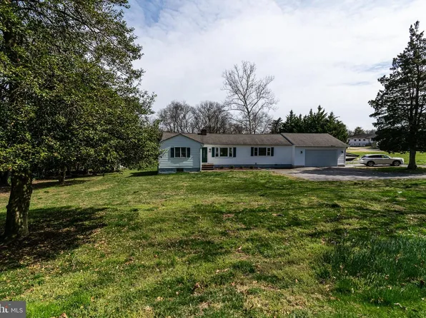 885 Cecil Ave S, Millersville, MD 21108