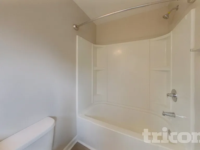 4118 Lindbergh Way — Photo 9