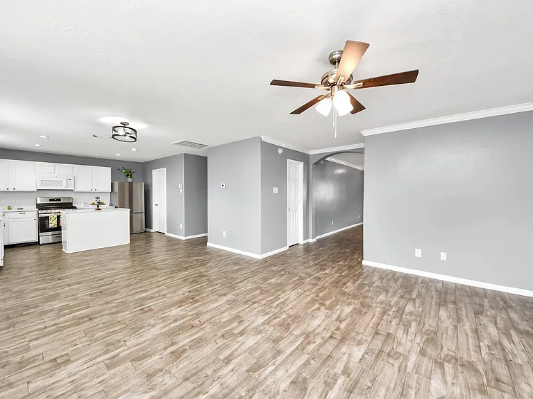 19215 Terra Forest Ct — Photo 13
