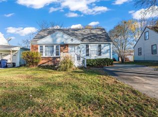 128 Ridgecrest Rd, Rochester, NY 14626