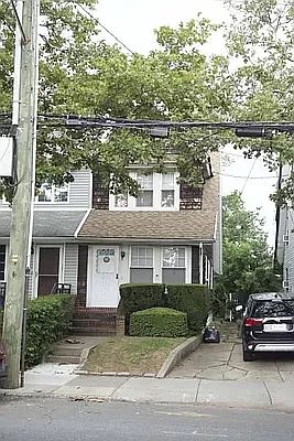 2nd image of 3213 Avenue L