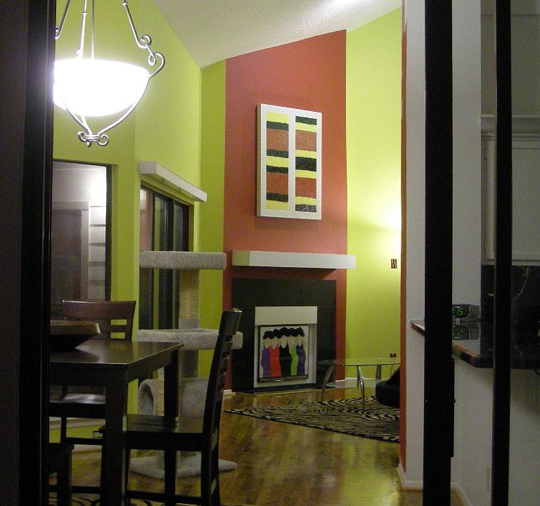 20' Vaulted Ceilings