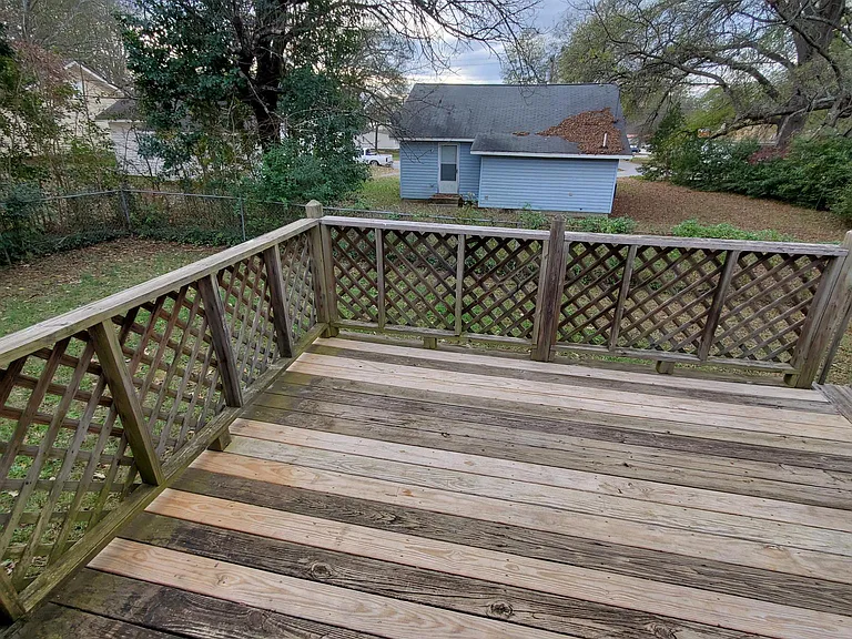 206 E Union St — Photo 19