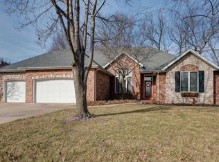 1277 W Oakville Rd, Springfield, MO 65810