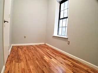 Rented by Rentall Group Inc