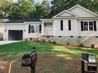 830 Eagles Nest Dr, Sanford, NC 27332