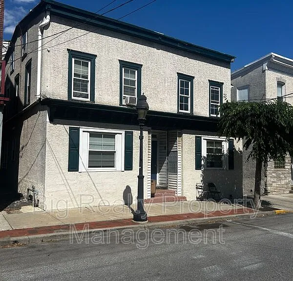 29 N Main St #2C — Photo 2