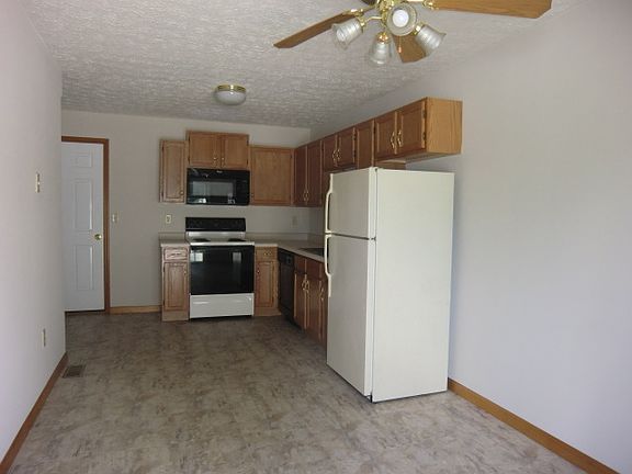 5th image of 1751 N Keebler Ave #1751