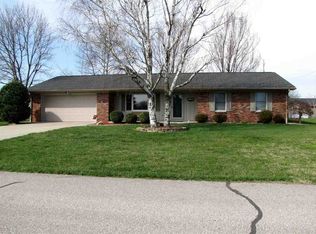 113 S Jeremy Ln, Haubstadt, IN 47639