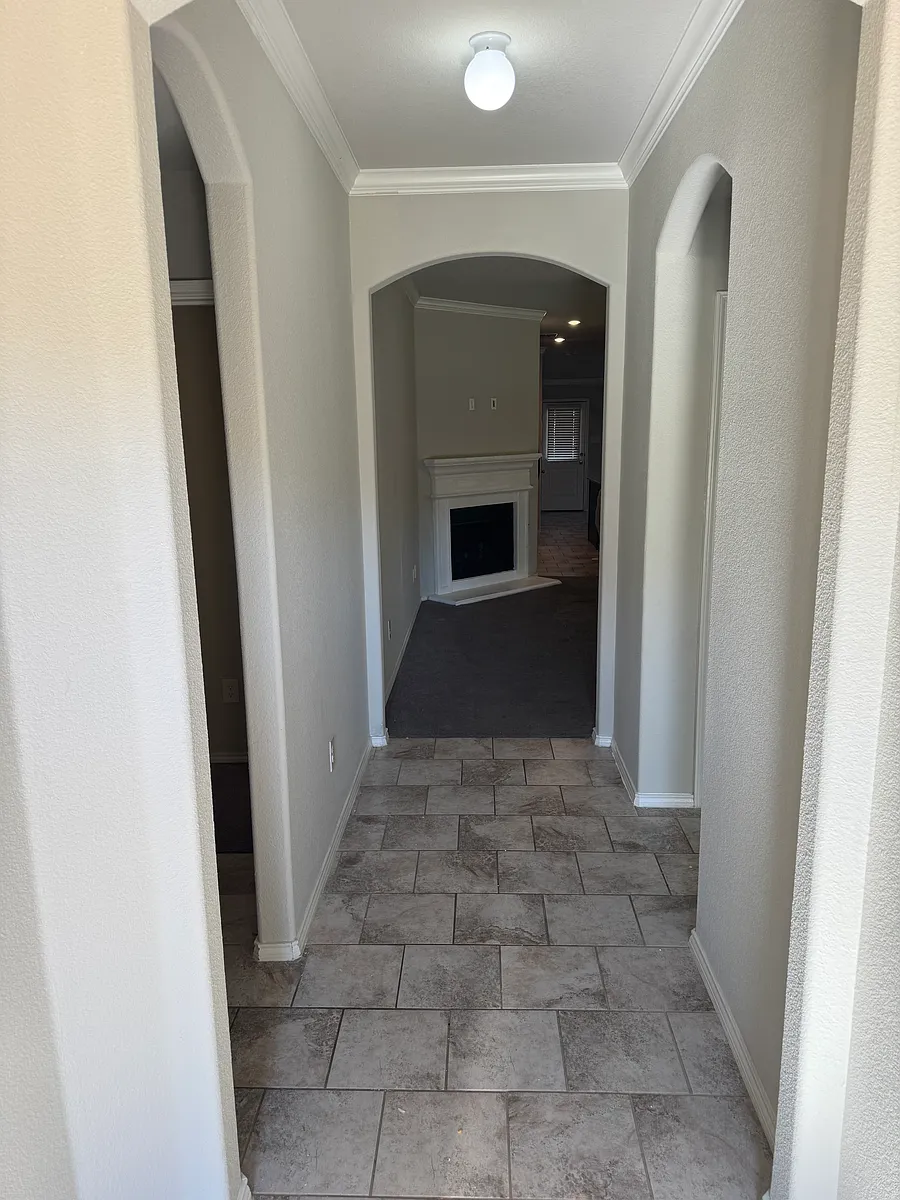 Building Photo - 5856 Bindweed St