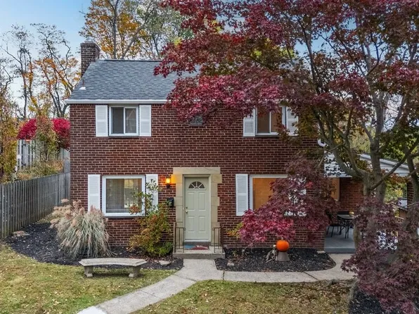 711 Gaywood Dr, Pittsburgh, PA 15235