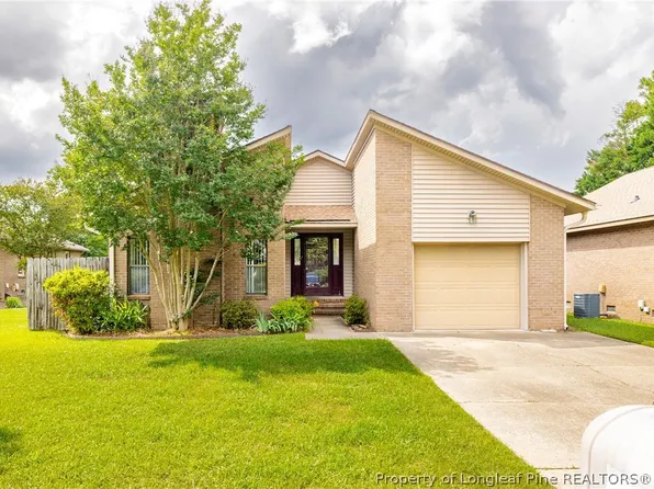 4610 Ile Ct, Fayetteville, NC 28314