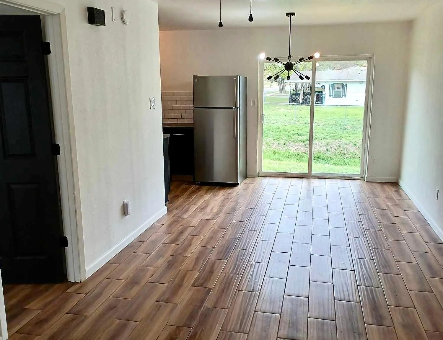 1 bed, 560 sqft, $695 — Photo 3