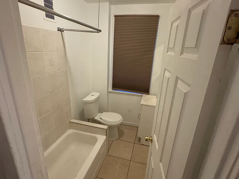 5431 Osage Ave #2 — Photo 2