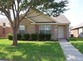9104 Wild Rose Ln, Crossroads, TX 76227