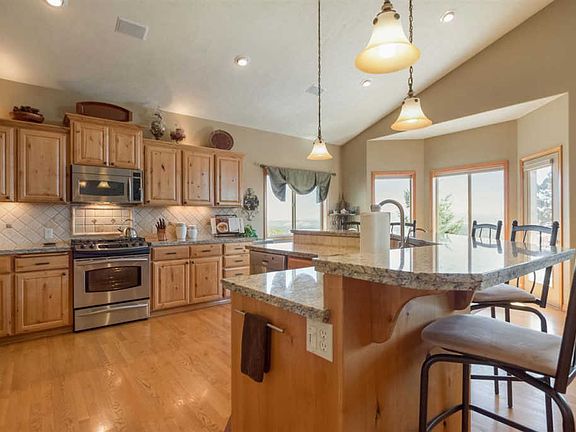 3rd image of 9705 E Grouse Mountain Ln