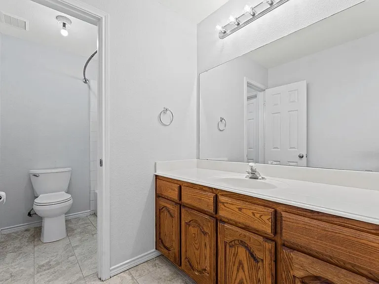1145 Talley Ln — Photo 21