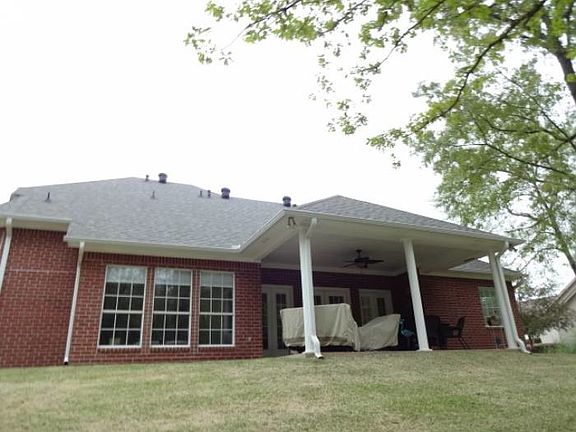 3rd image of 3718 Water Oak Dr
