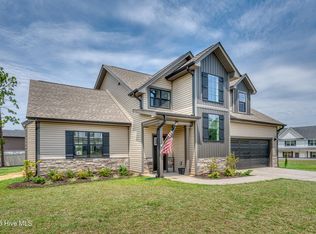 20 Pomegranate Ct, Cameron, NC 28326