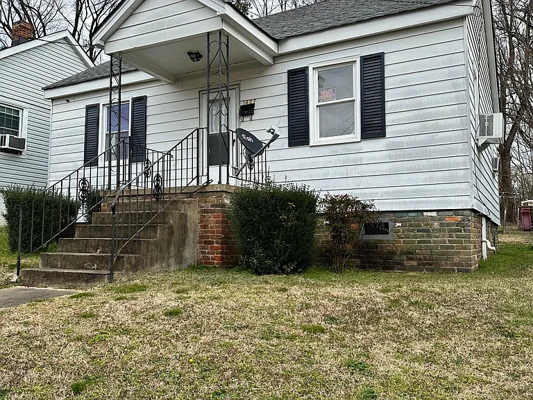1427 Baylors Ln — Photo 10