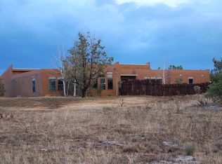 7 Dovela Pl, Santa Fe, NM 87508