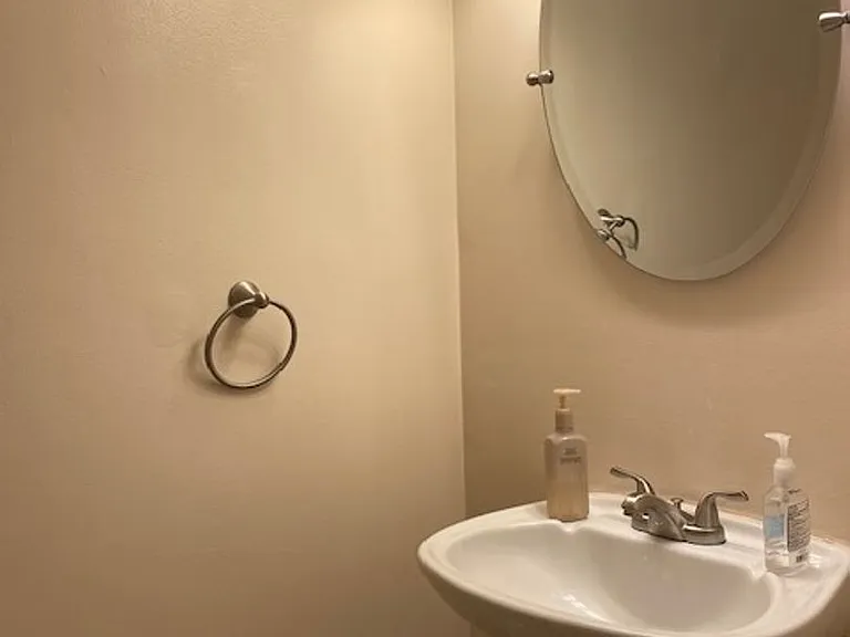 695 Mount Lubentia Ct W — Photo 6