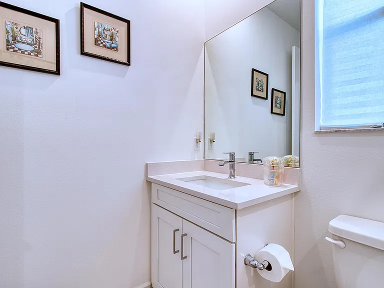 10407 SW Aquila Way — Photo 34