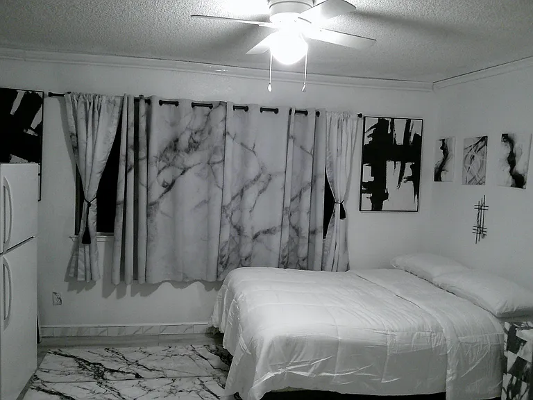2380 S Bardell Ave — Photo 1