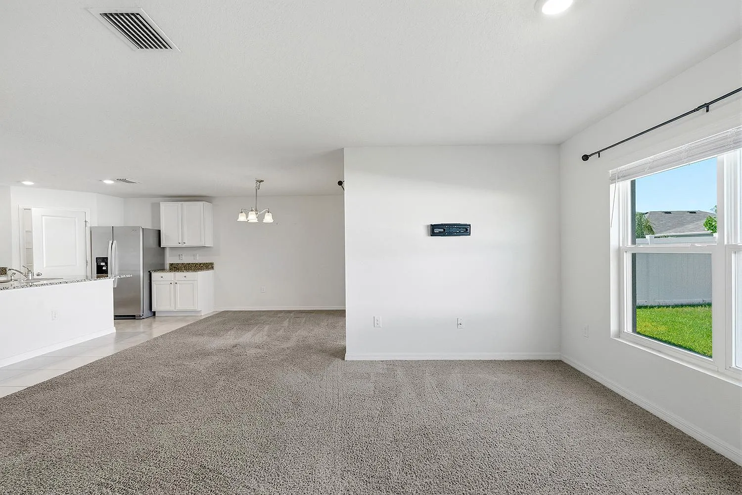 13196 Golden Lime Ave — Photo 4